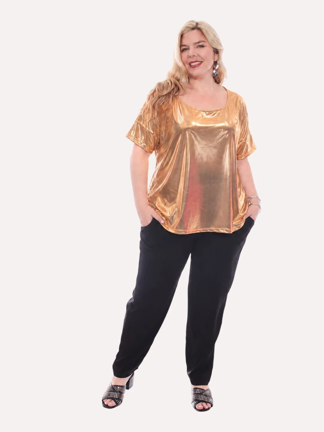 conjunto_remera_lecol_pantalon_negro